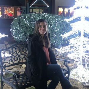 Meet your Posher, Lindsay